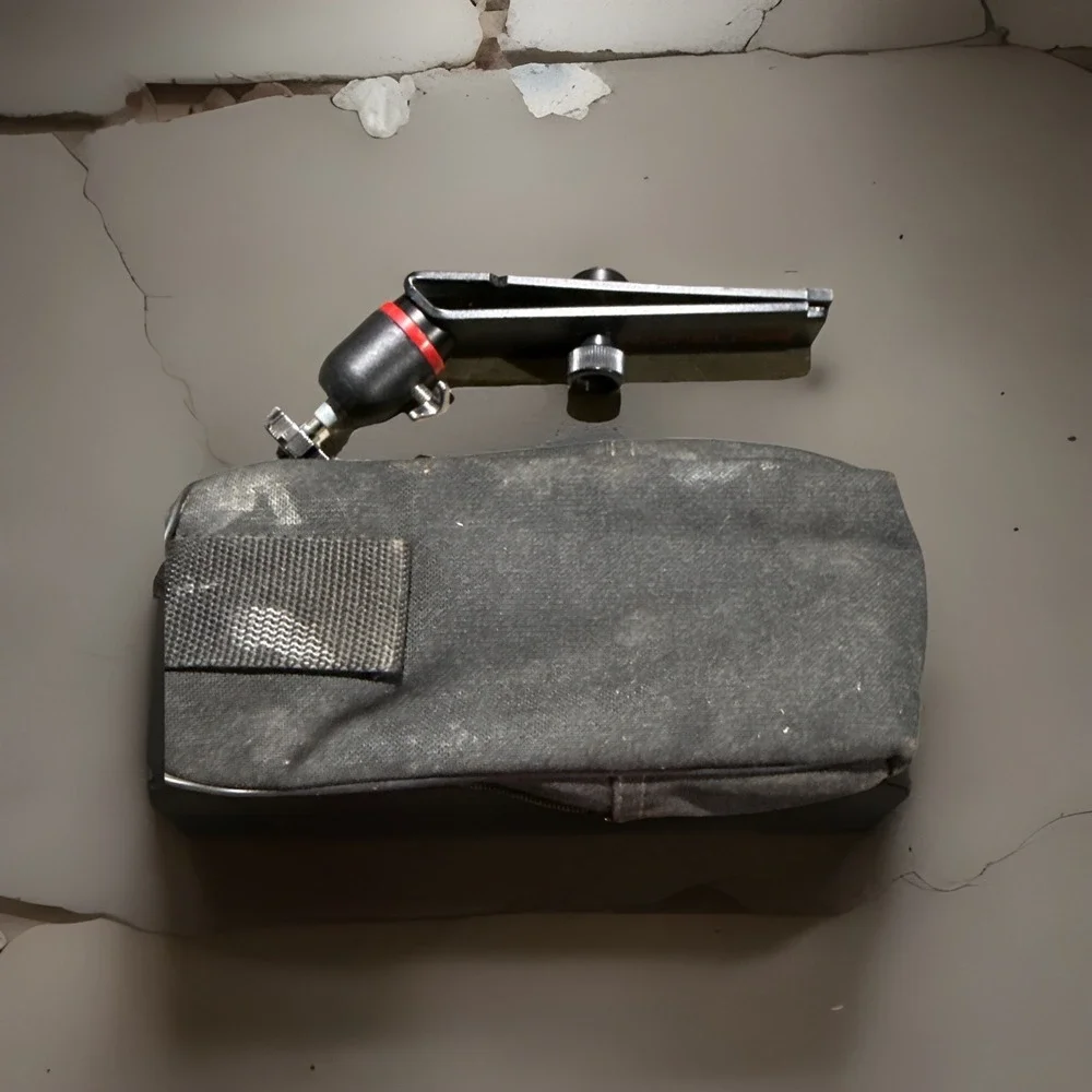 Redfield window mount